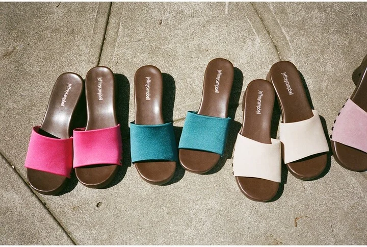 Cambrie Slide Sandal - Image 10
