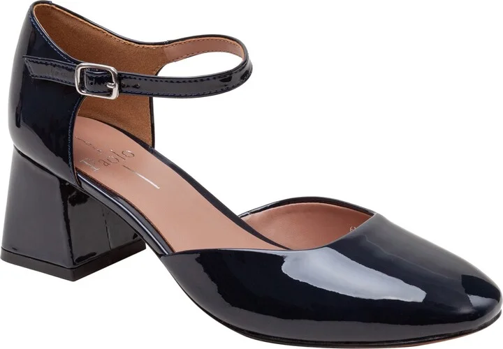 Camelia Pump