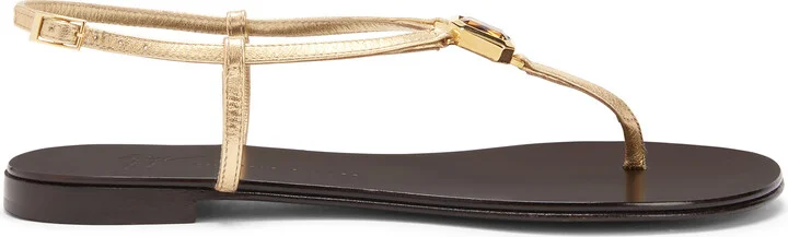 Cameliee Flat