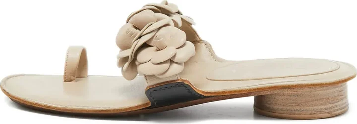 neutrals