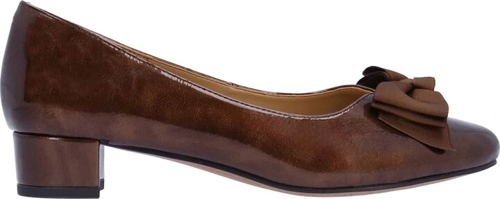 Cameo Bow Pump - Image 3