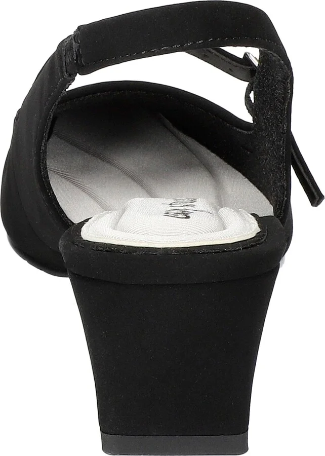Cameo Slingback Mary Jane Pump - Image 6
