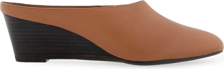 Camia Wedge Mule - Image 10