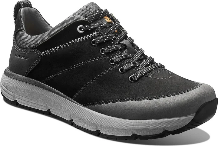Camino Walker Shoe