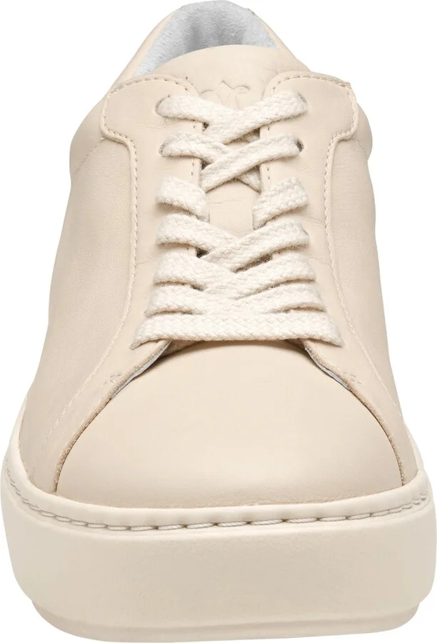 Cammie Low Top Sneaker - Image 9