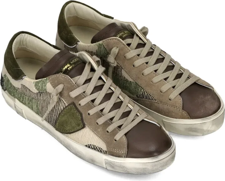 Camouflage-Patterned Low-Top Sneakers - Image 2