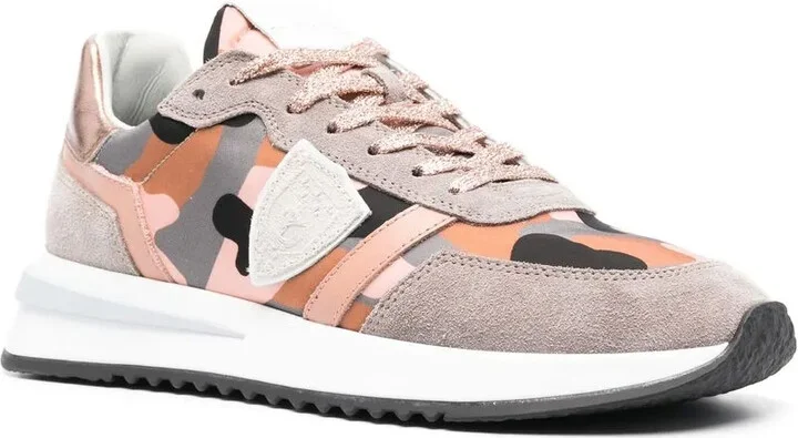 Camouflage-Print Low-Top Sneakers - Image 2