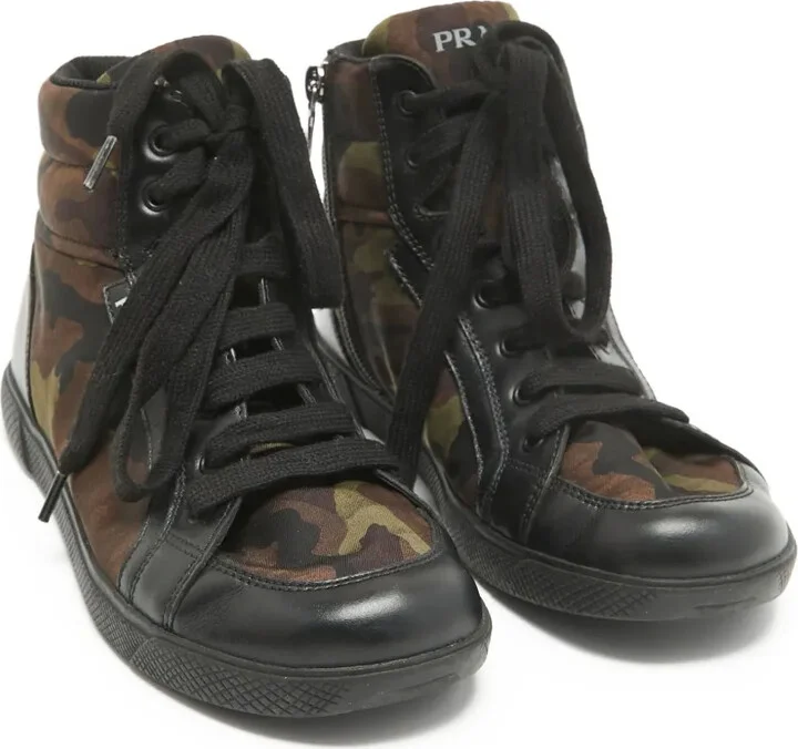 Camouflage-Print Sneakers - Image 2