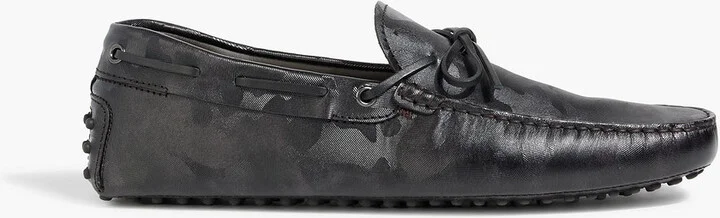 Camouflage-print textured-leather driving shoes