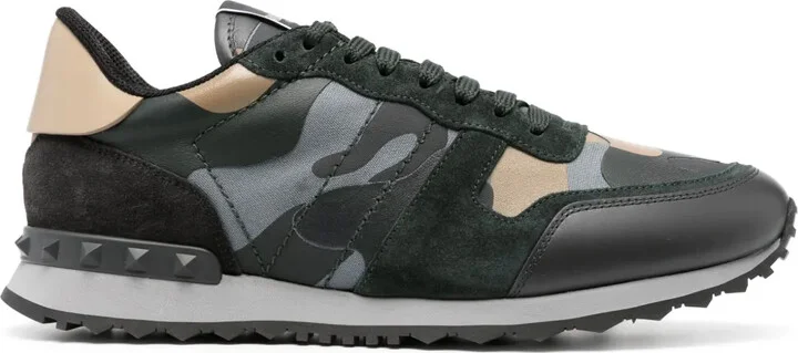 Camouflage Rockrunner low-top sneakers