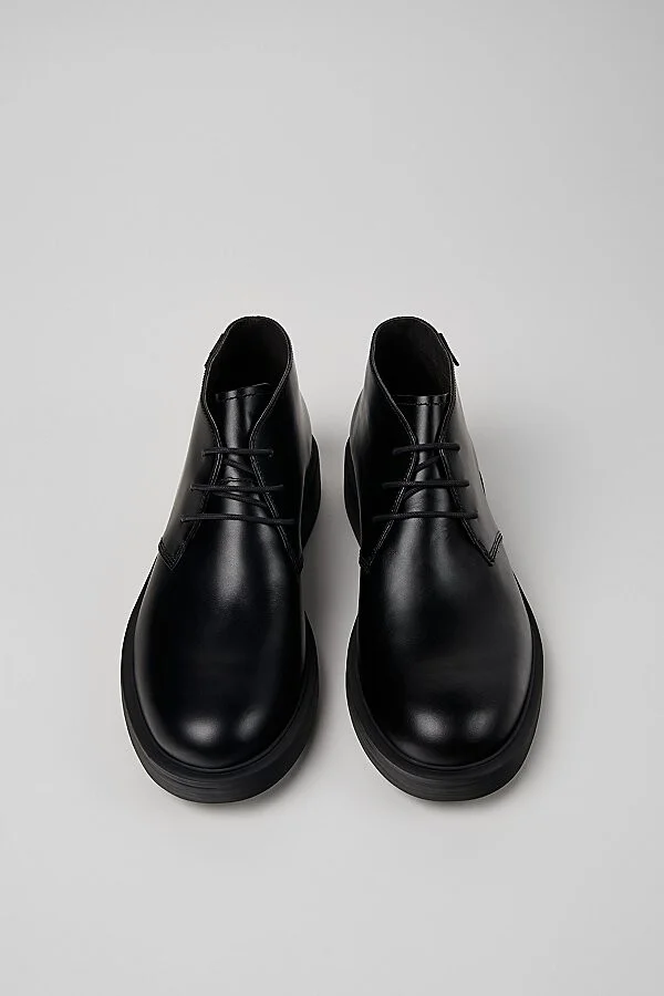 Camper Dean Leather Chukka Boot in Black - Image 4