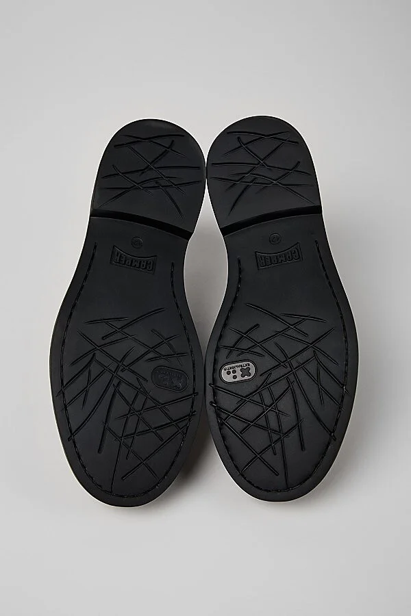 Camper Dean Leather Chukka Boot in Black - Image 5