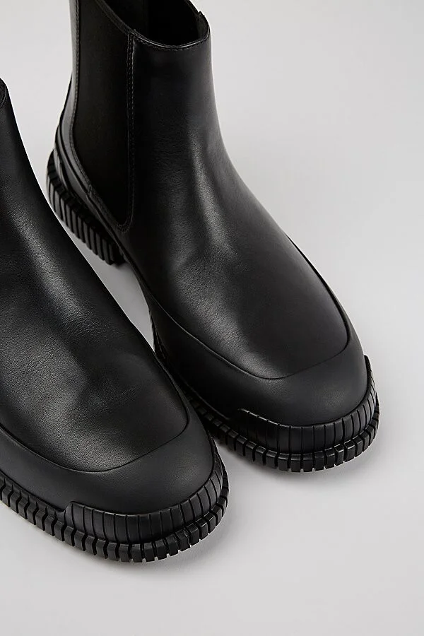 Camper Pix Chelsea Boots in Black