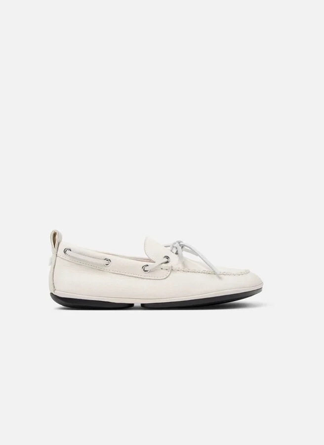 Camper Right Nina Leather Moccasin - Image 3