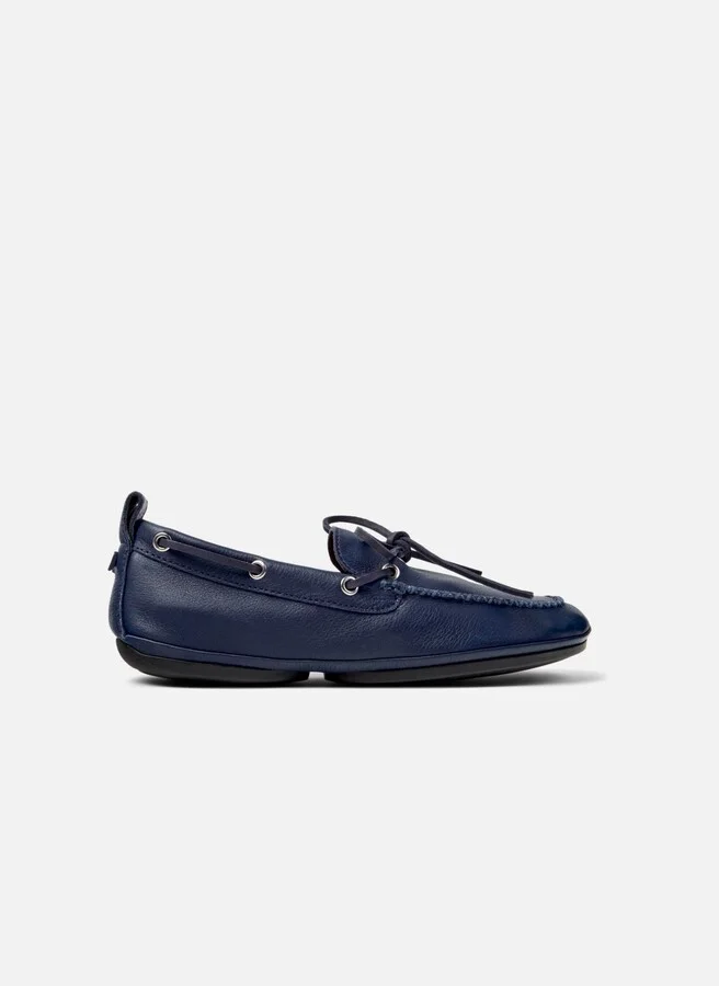 Camper Right Nina Leather Moccasin - Image 6