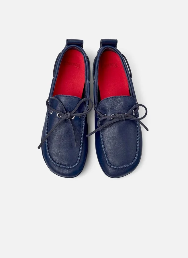 Camper Right Nina Leather Moccasin - Image 7