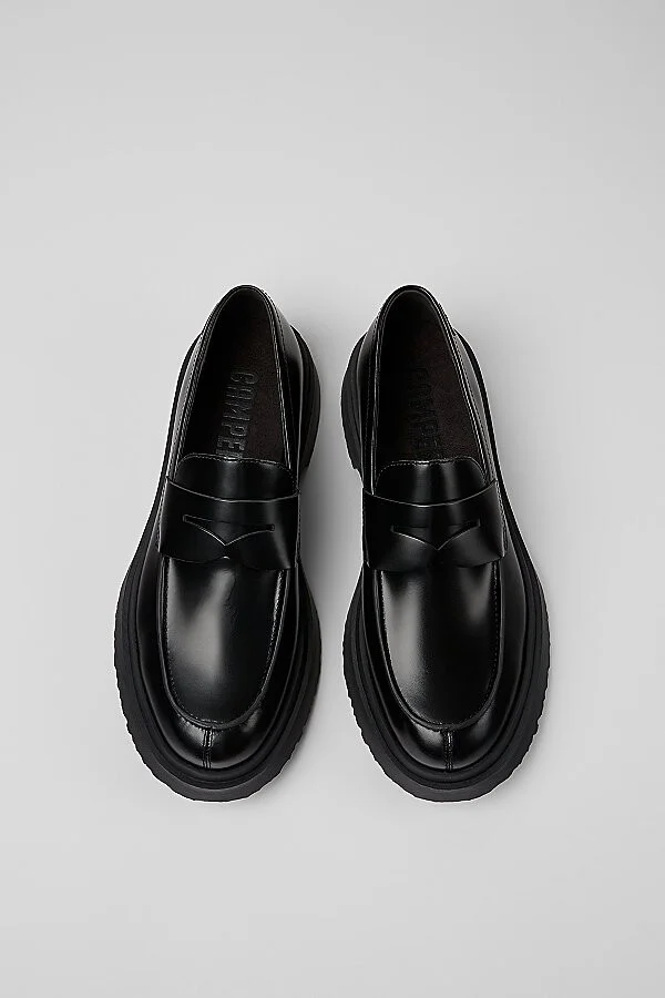 Camper Walden Leather Moc Toe Loafer Shoe in Black - Image 4