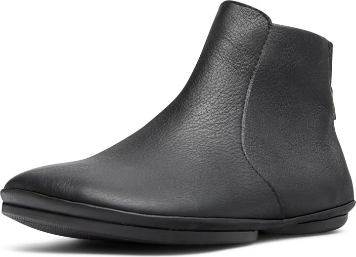 Black 018