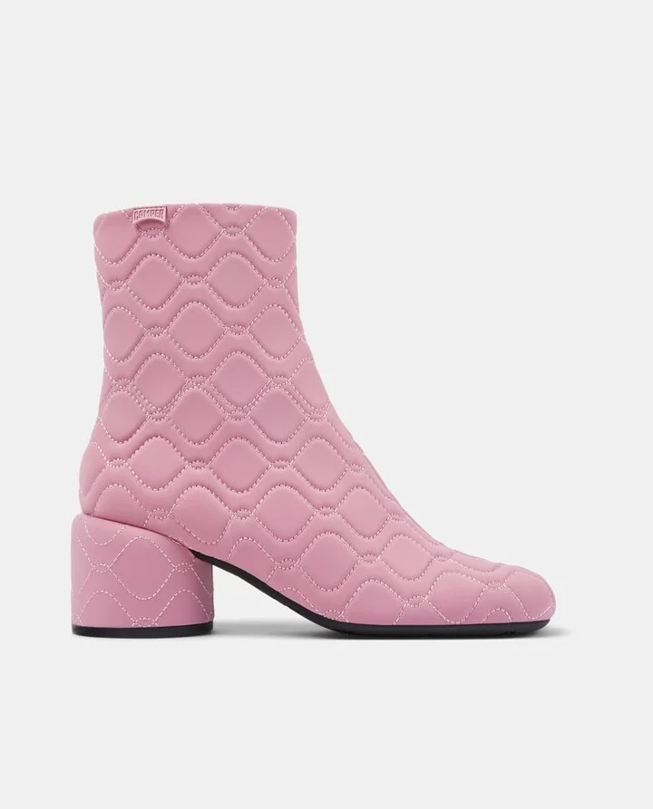 Medium Pink 002