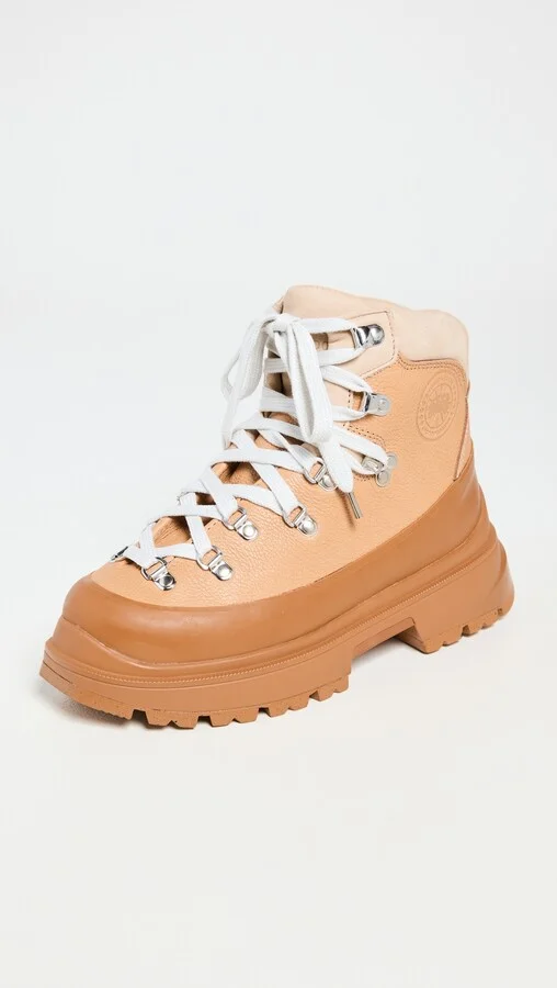 Canada Goose Journey Boots - Image 2