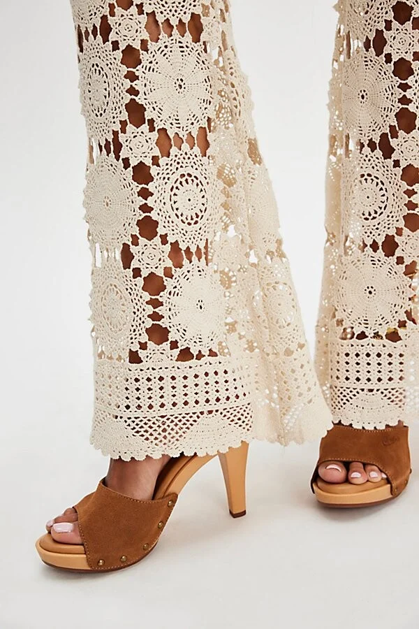 Candie's Clogs - Image 2