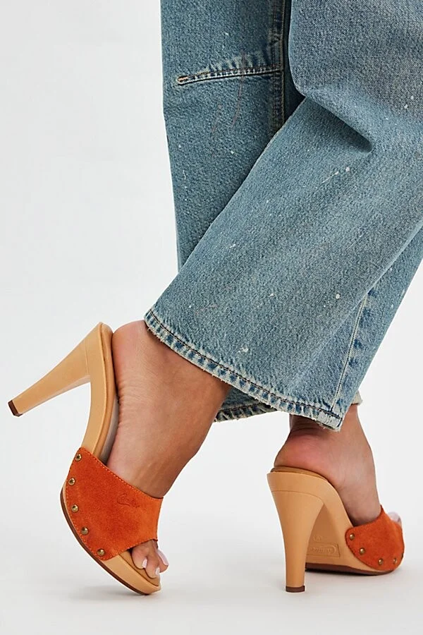 Candie's Clogs - Image 3