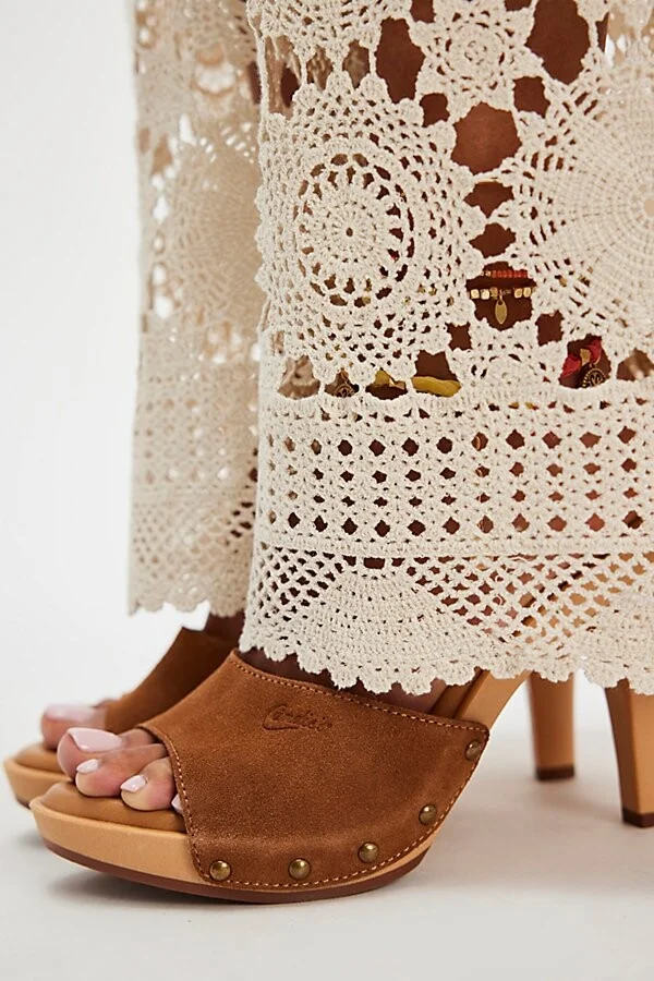 Candie's Clogs