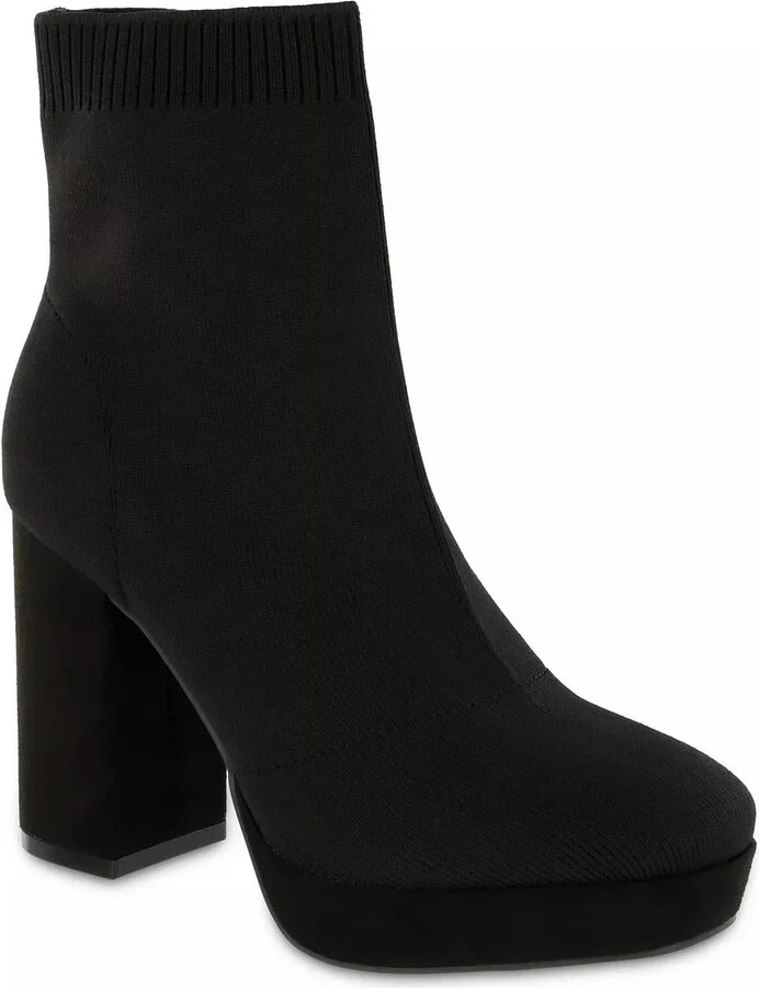 Candra Womens Knit Pull On Ankle Boots
