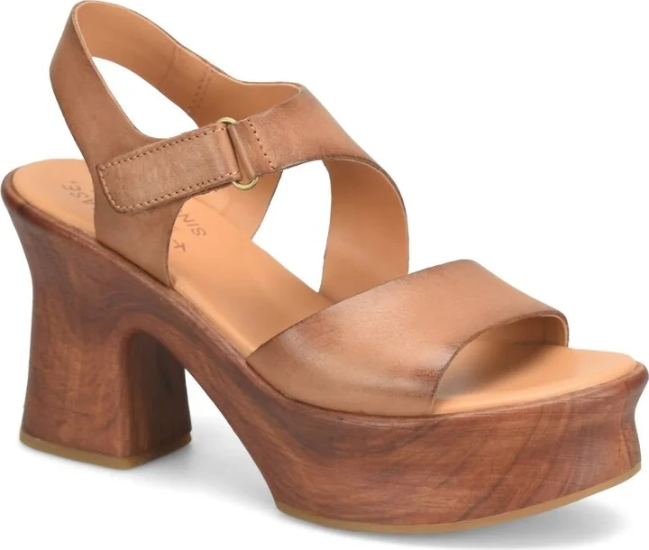 Cantal Heeled Sandal In Brown