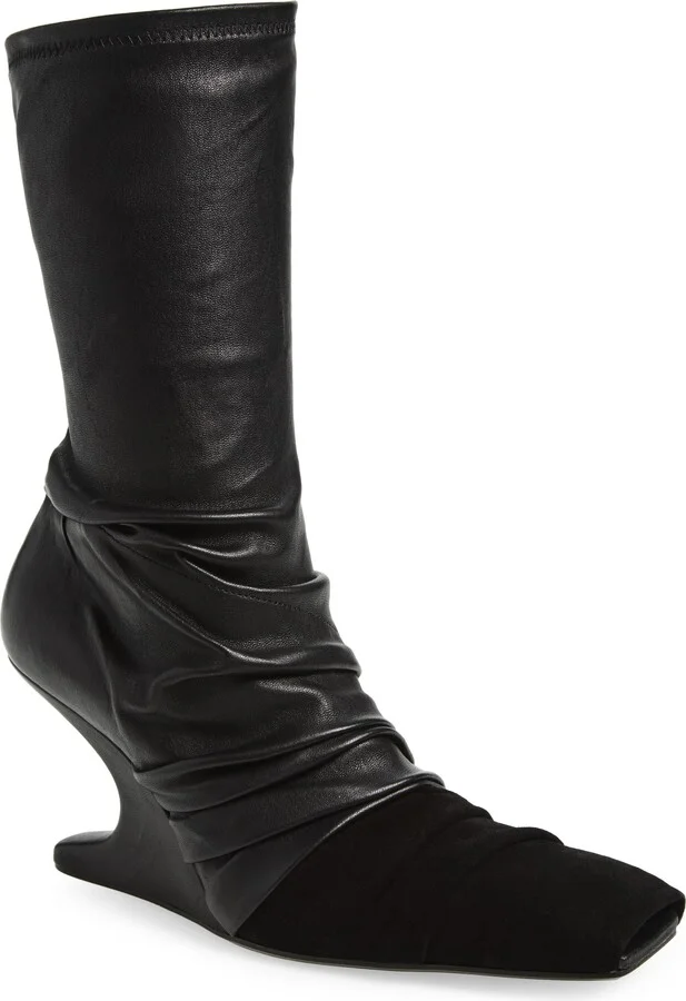 Black/ Black