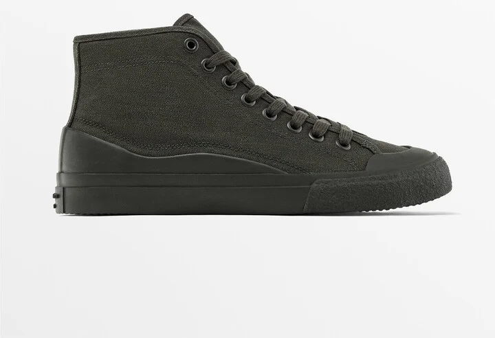 Canvas High-Top Trainers - Studio