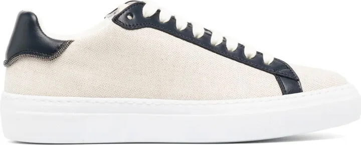 neutrals
