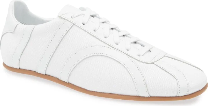 Canvas Low Top Sneaker