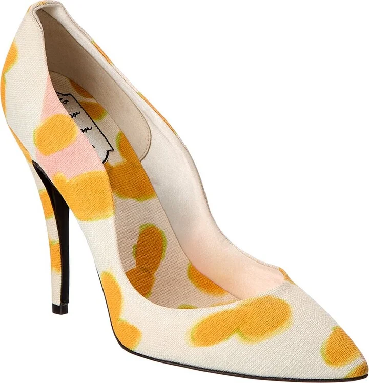 Canvas Pump