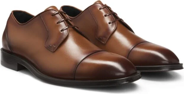 Cap-toe Derby shoes in leather