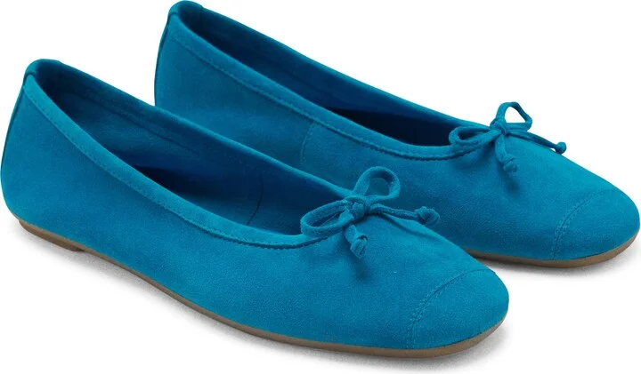 Cap Toe Suede Ballet Flat