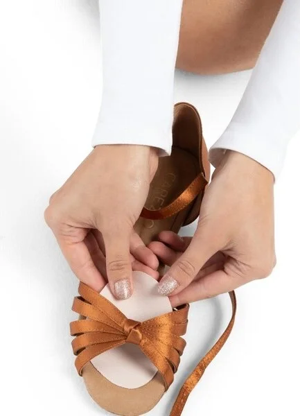 Capezio Gel Metatarsal Pads, One Size - Image 2