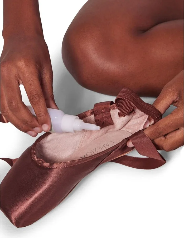 Capezio Shoe Glue Women's Shoe Care & Shoe Accessories - Image 3
