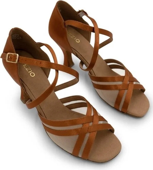 Capezio Women's Paola 2.5" Ballroom Shoe, 10 Wide - Image 2