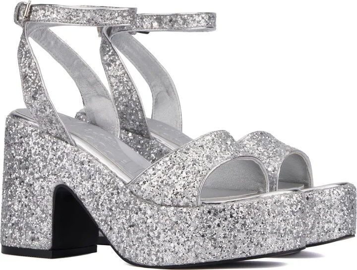 Capricorn Glitter Platform Sandal - Image 9