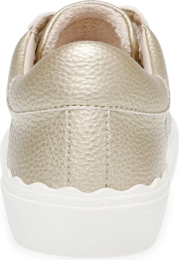 Captivate Sneaker - Image 7