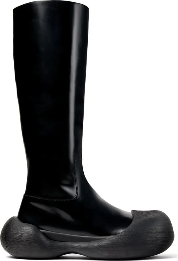 Caramba round-toe leather boots