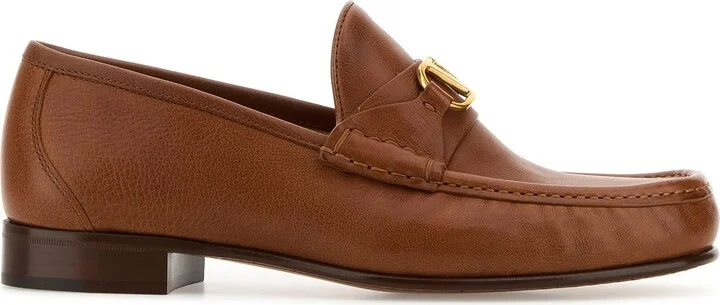 Caramel leather VLogo loafers