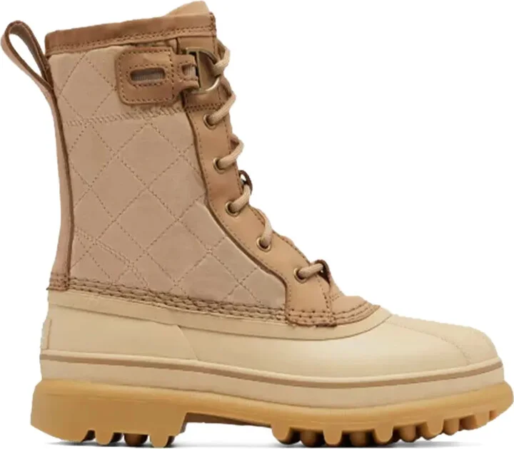 Caribou Royal lace-up quilted boots