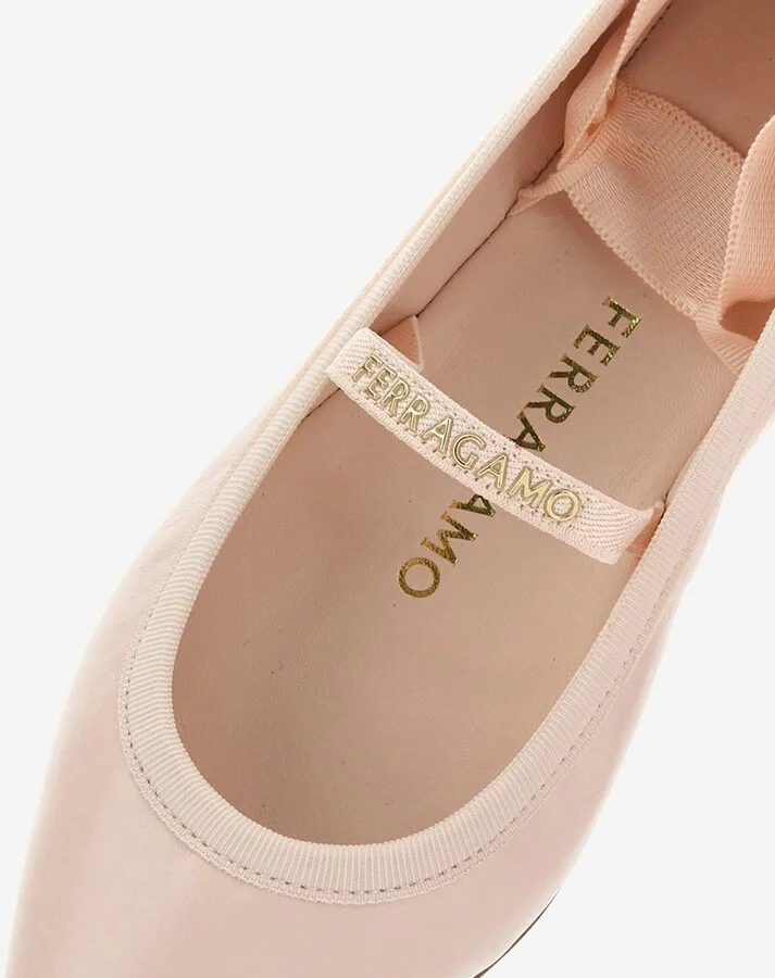Carice Ballet Shoes In Pink Leather - Image 4