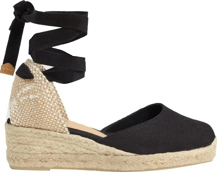 Carina Wedges