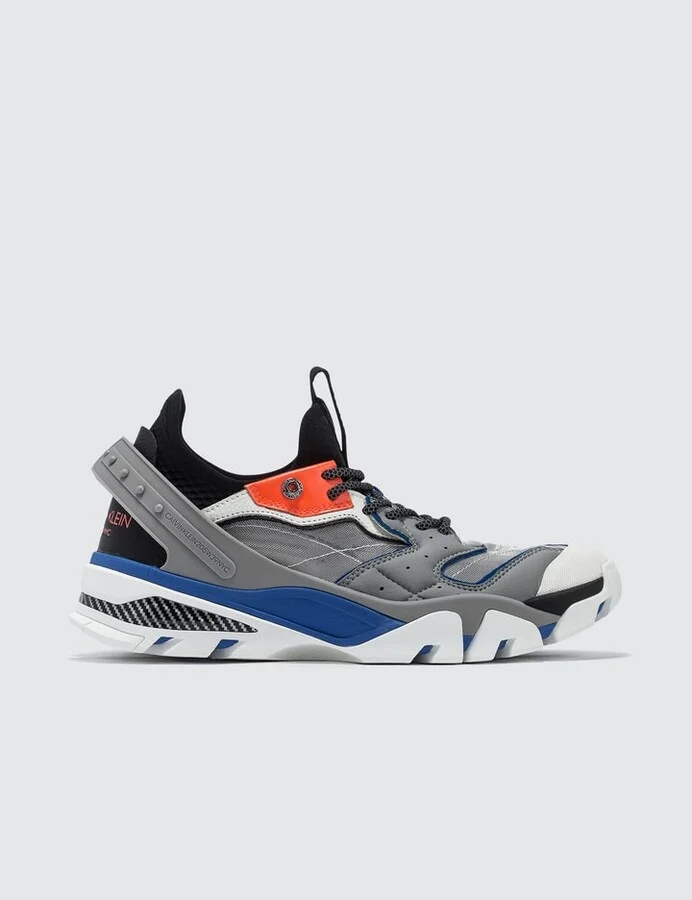 Carla 10 Sneakers