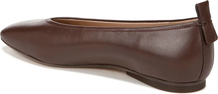 Carla Flat - Image 11