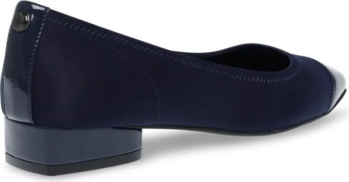 Carlie Flat - Image 2