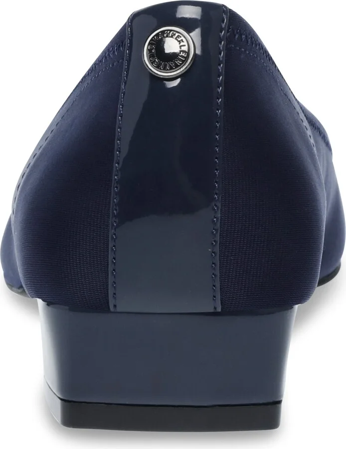 Carlie Flat - Image 7
